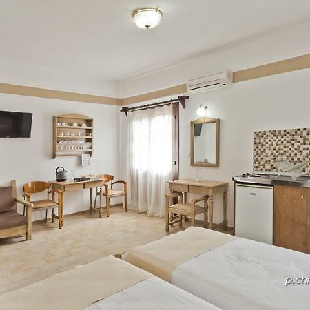 Philoxenia Studios 3 Karpathos Exterior photo