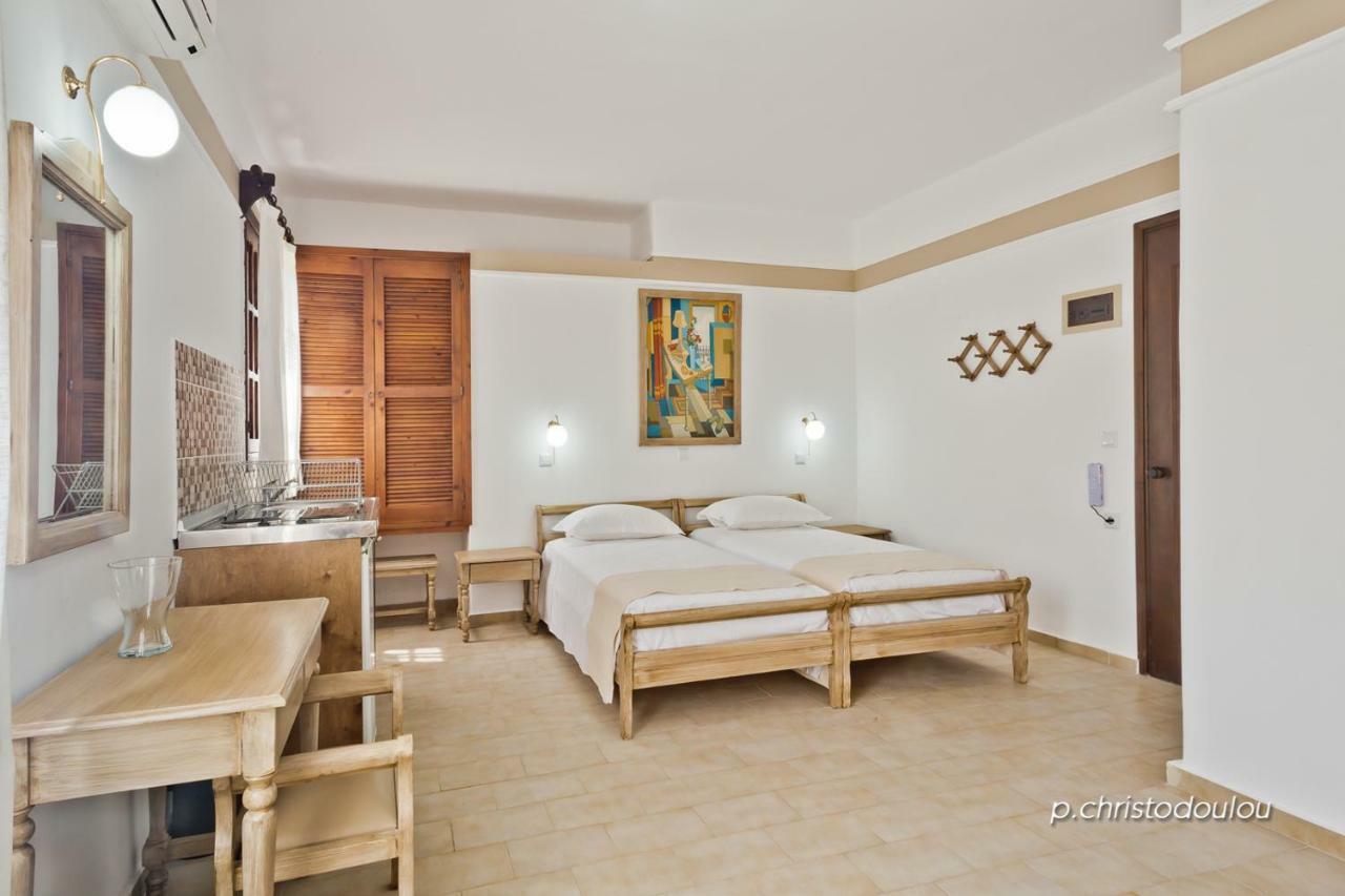 Philoxenia Studios 3 Karpathos Exterior photo
